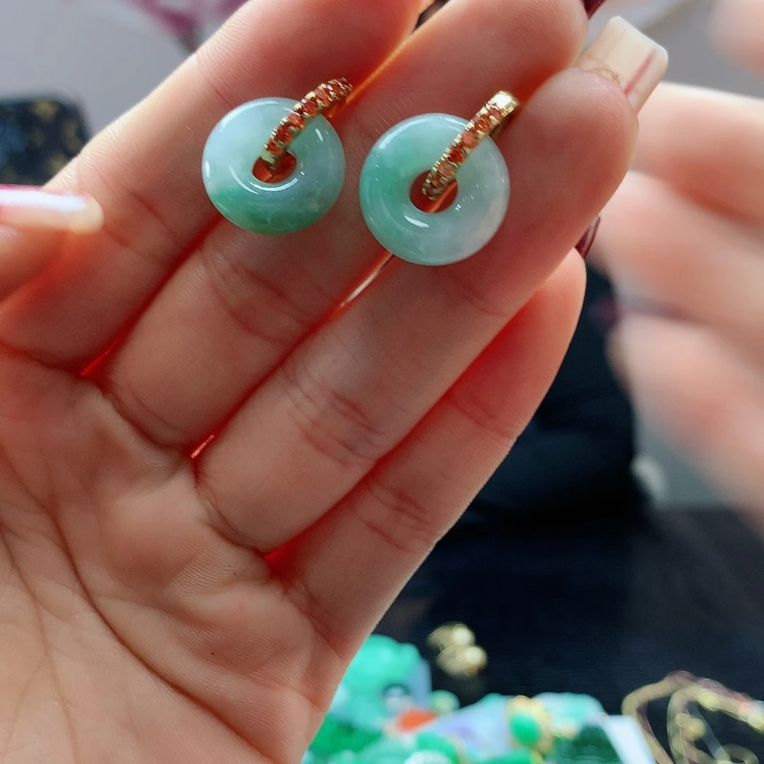 【闪购商品】翡翠耳饰未镶嵌，