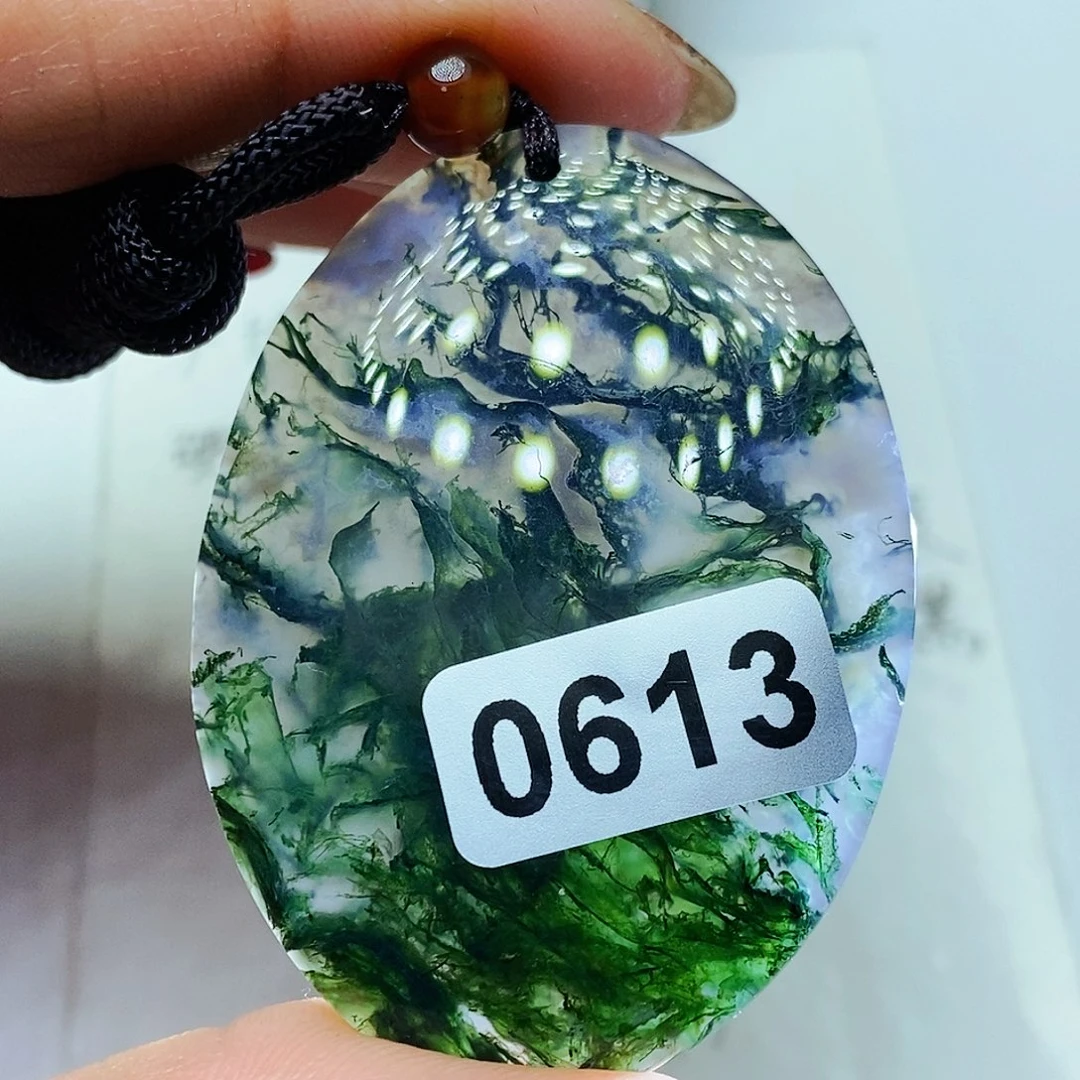 未镶嵌颈饰玛瑙/玉髓和****见