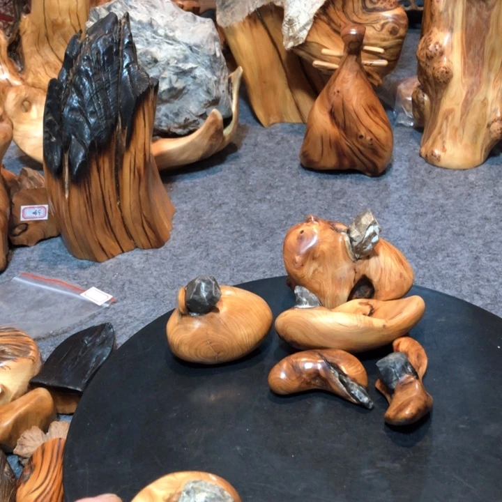 柏木（崖柏）策**腾崖柏31