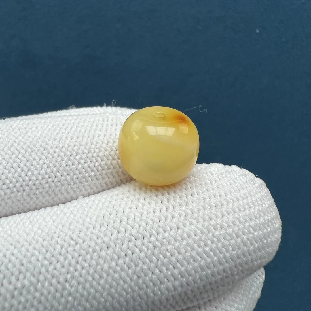 B9862天然原矿蜜蜡【微瑕】老型 11.4*9.6mm 支持复检 假一罚十