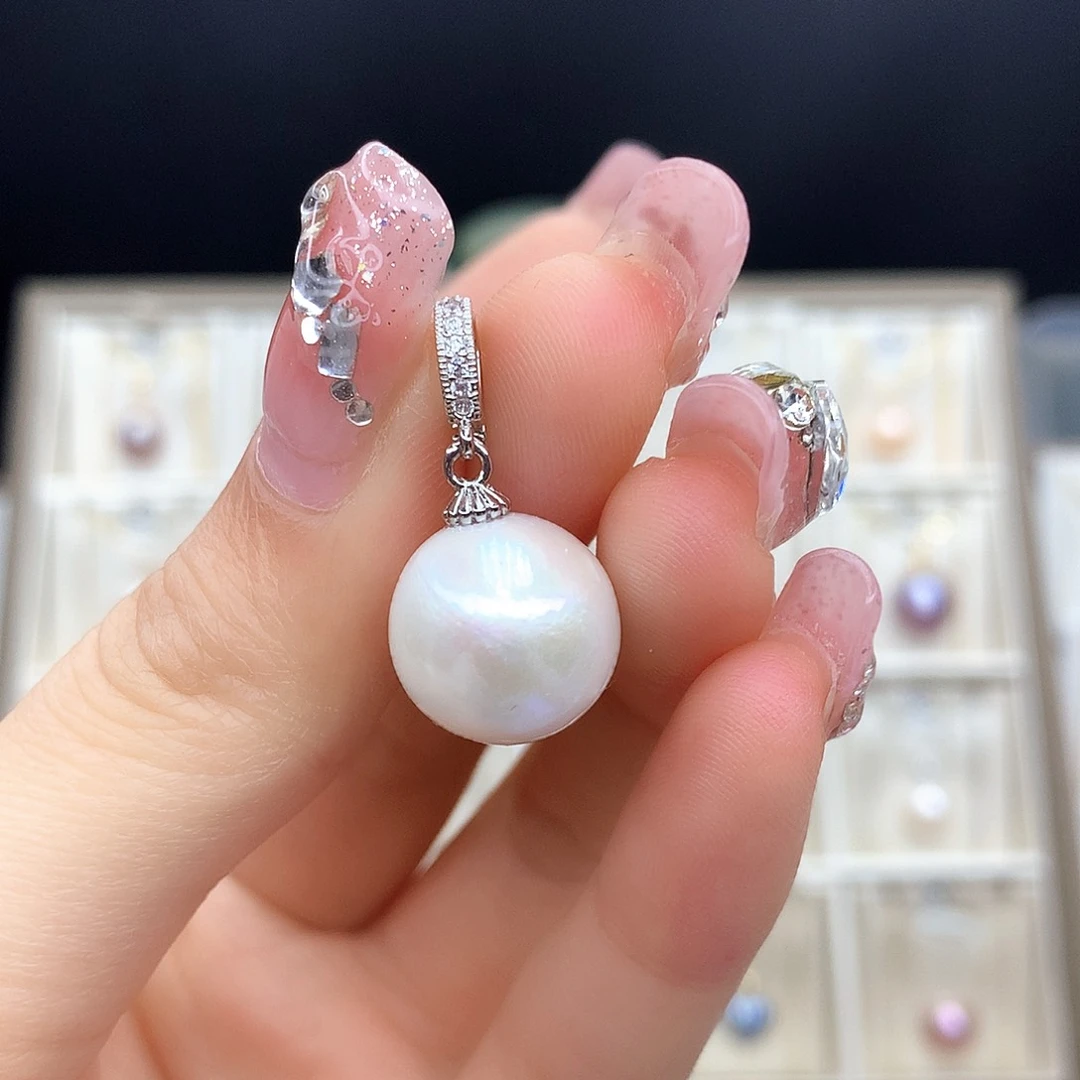 淡水珍珠颈饰合金