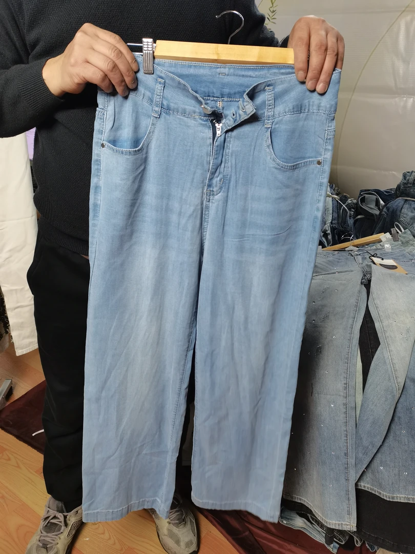 《01-100》2025爆款牛仔裤[工厂尾货 个别瑕疵 no退no换]