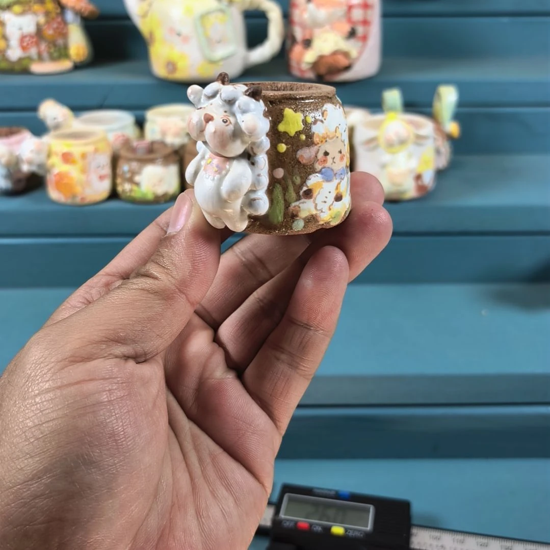 马尾辫小羊 手绘多肉花盆