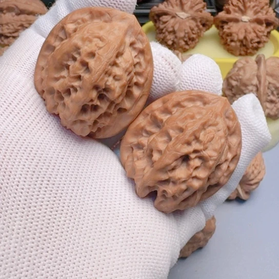 磐石小油瓶文玩核桃