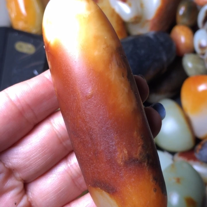 和田玉未镶嵌珠宝奇石