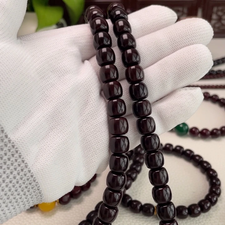 君***笑猴头核桃吊坠猴头手串