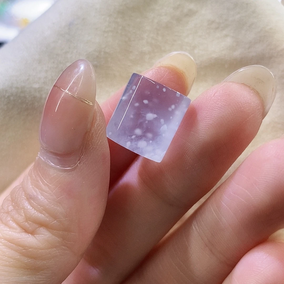 翡翠未镶嵌挂件桶珠