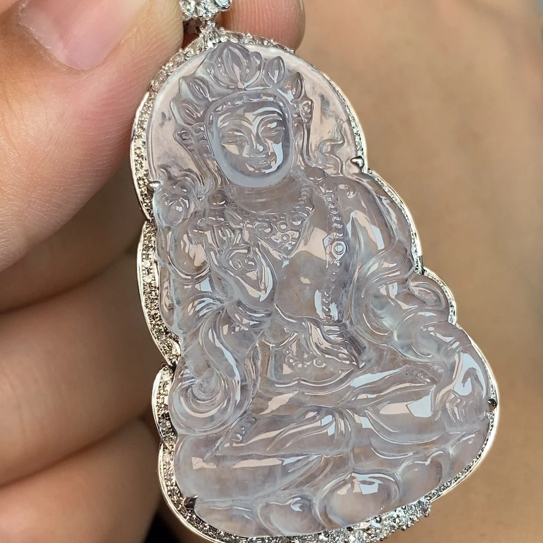 翡翠18K金镶嵌颈饰渡母