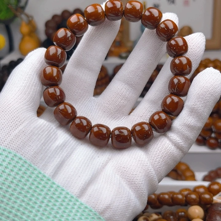 手串紫金鼠与**舞紫金鼠实心微瑕