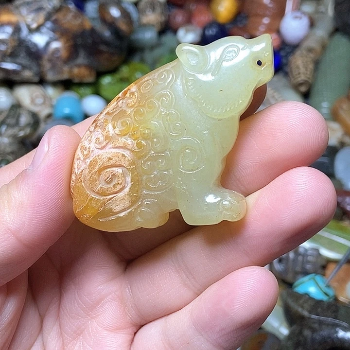 和田玉未镶嵌颈饰49