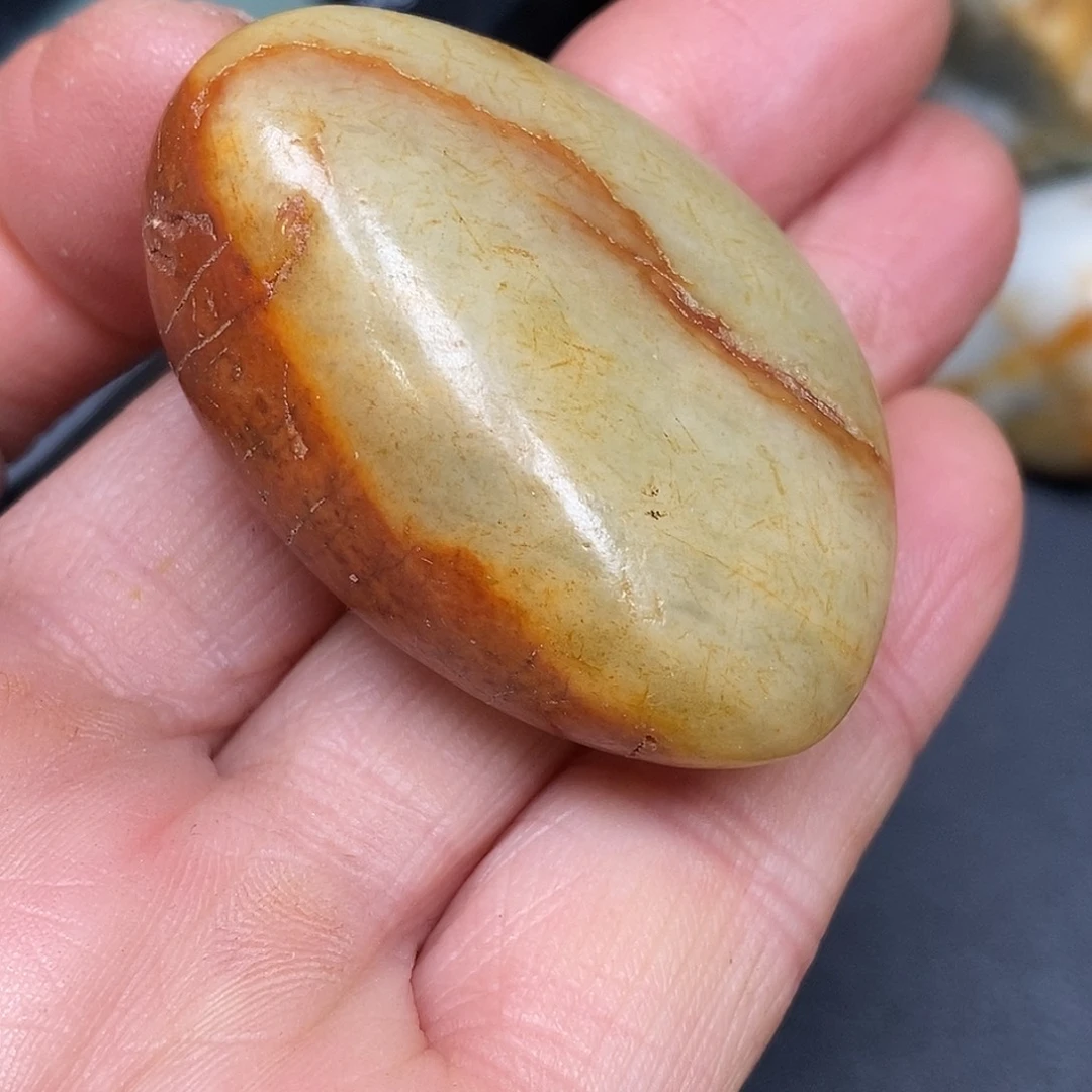 和田玉未镶嵌珠宝奇石