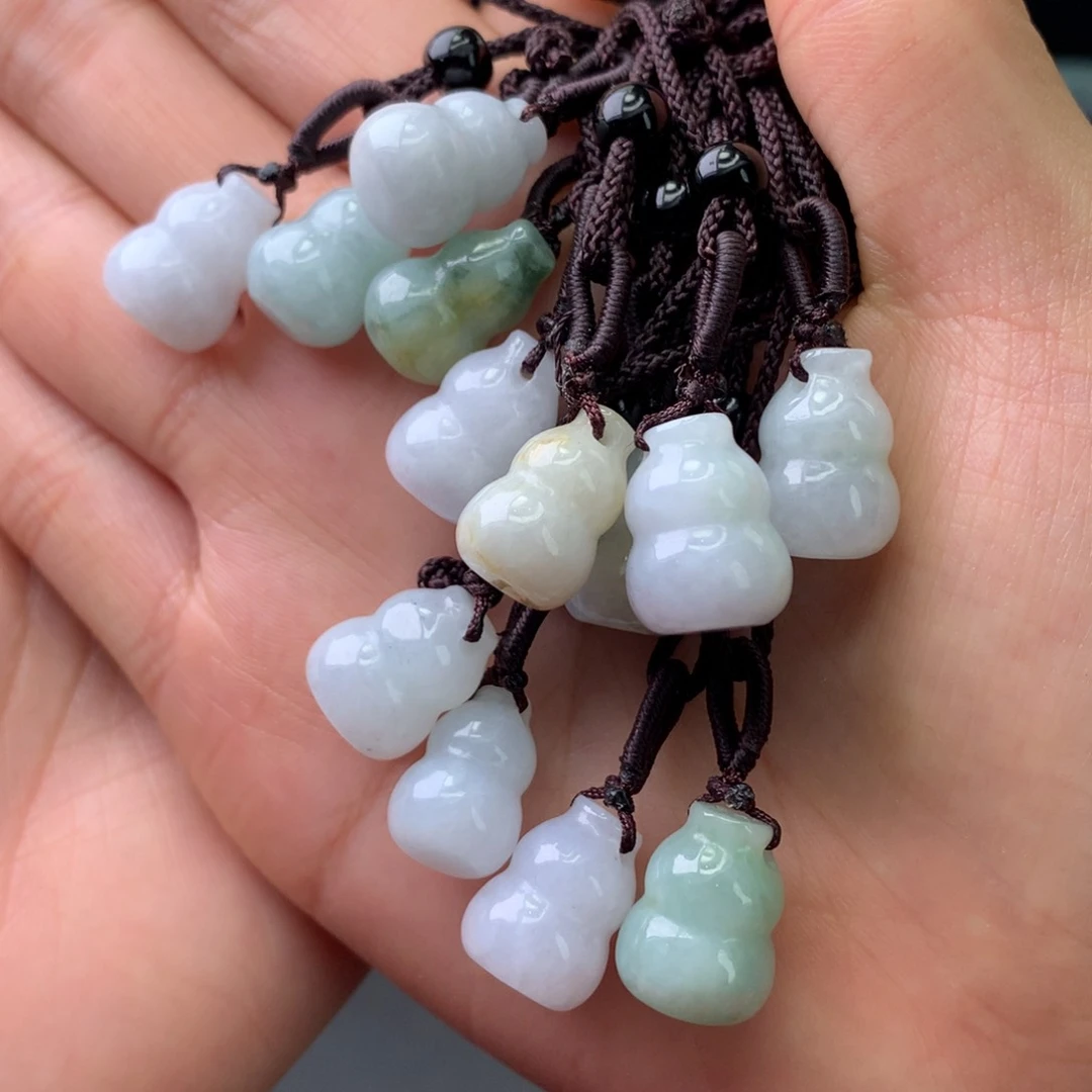 翡翠颈饰未镶嵌多样性