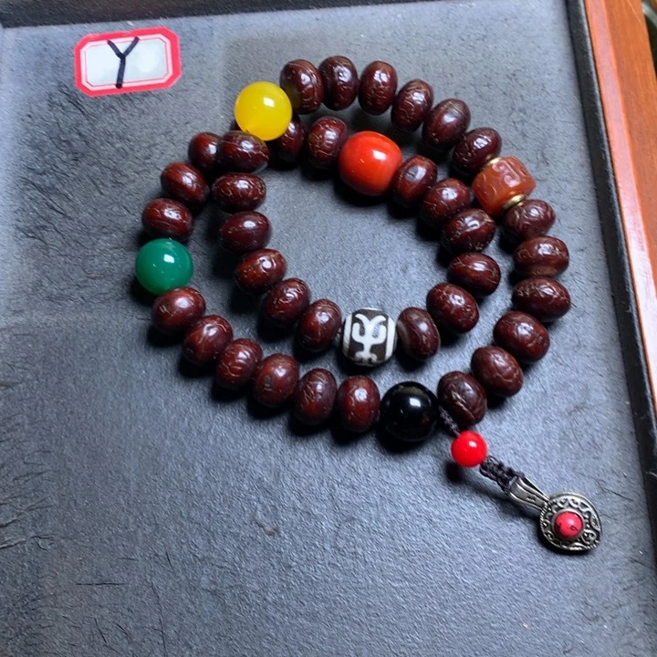 凤眼菩提吊坠菩提