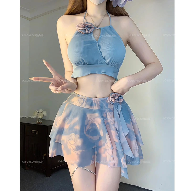 高级感立体花朵裙式分体泳衣女夏季度假泡温泉性感挂脖泳装三件套