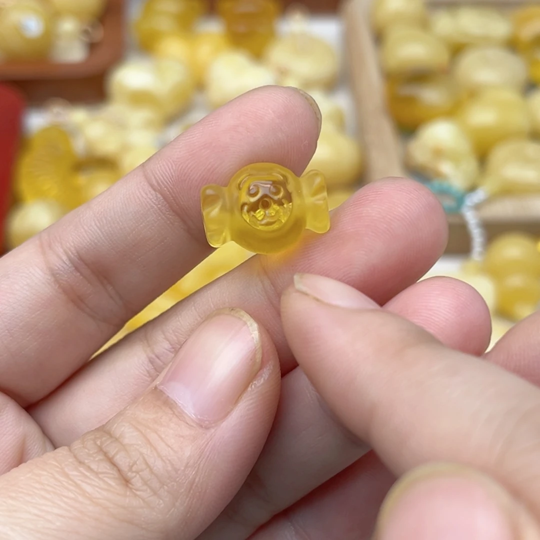 蜜蜡未镶嵌裸石天然