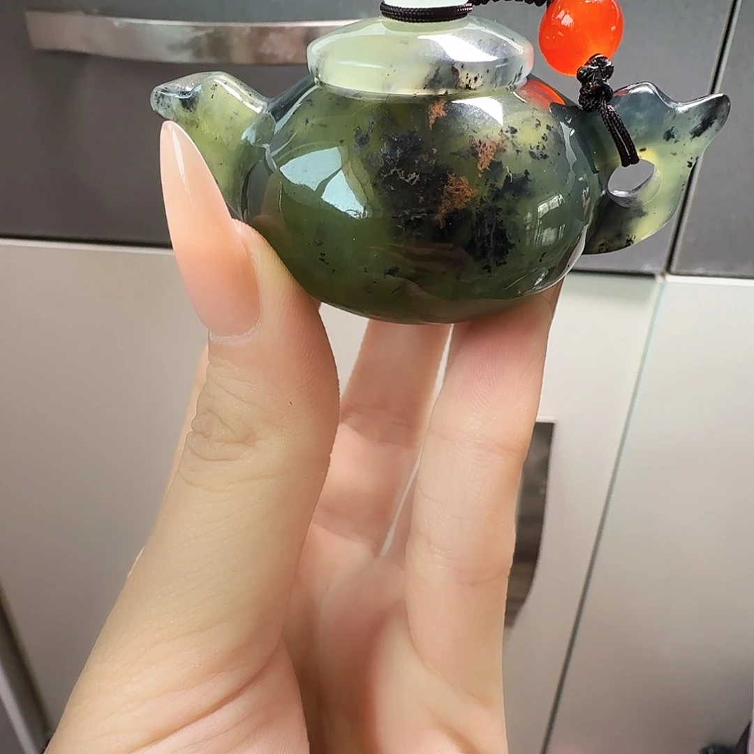蛇纹石玉未镶嵌把把壶