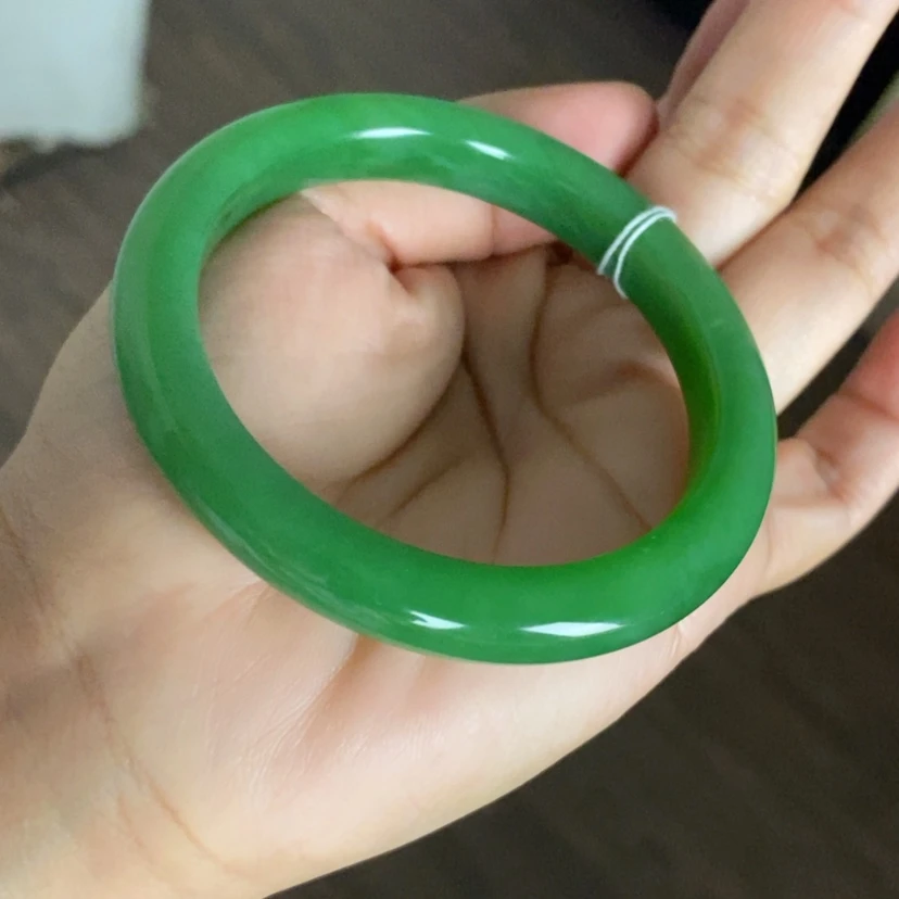 【闪购商品】未镶嵌手镯和田玉（碧玉）