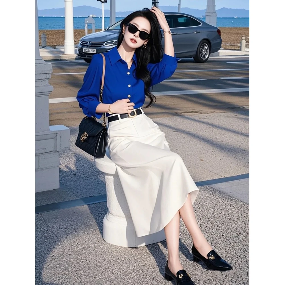 2025开春多巴胺穿搭高级感独特漂亮小香风克莱因蓝衬衫半身裙套装