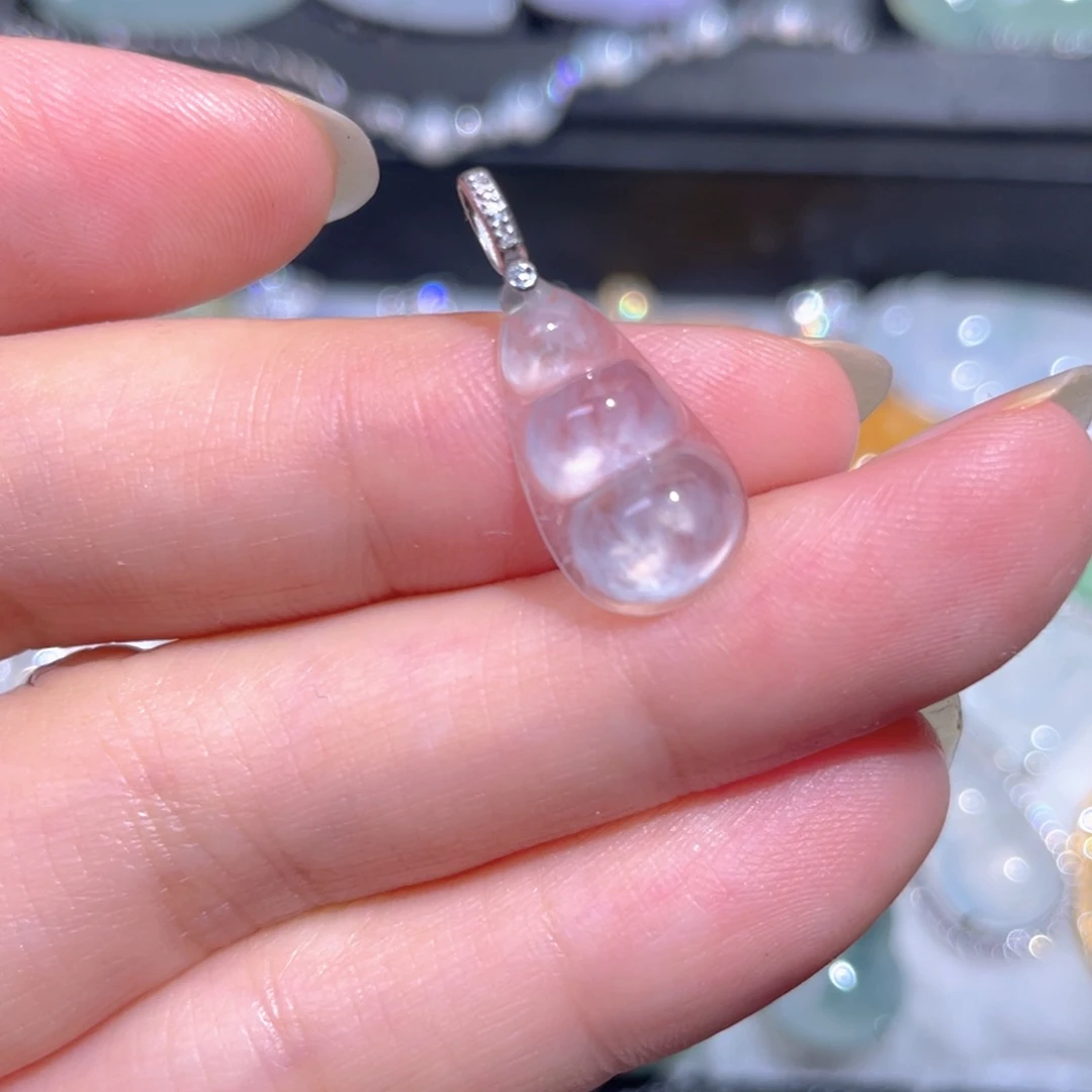 颈饰18K金镶嵌翡翠翡翠