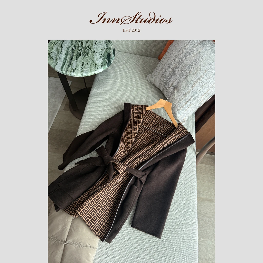 Innstudios 乌木棕双面连帽手工大衣