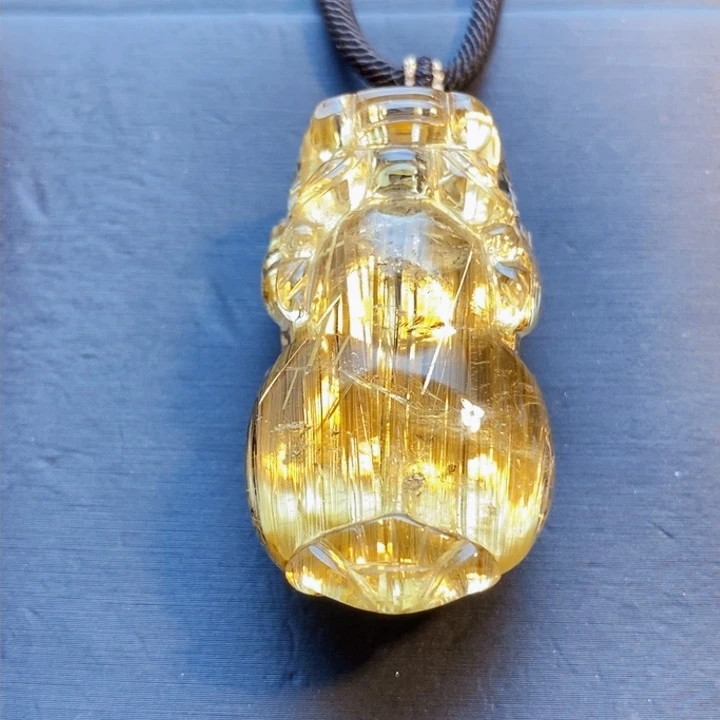 颈饰未镶嵌发晶天然白体黄钛晶貔貅吊坠