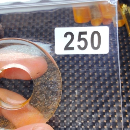 用***户未镶嵌颈饰水晶水晶