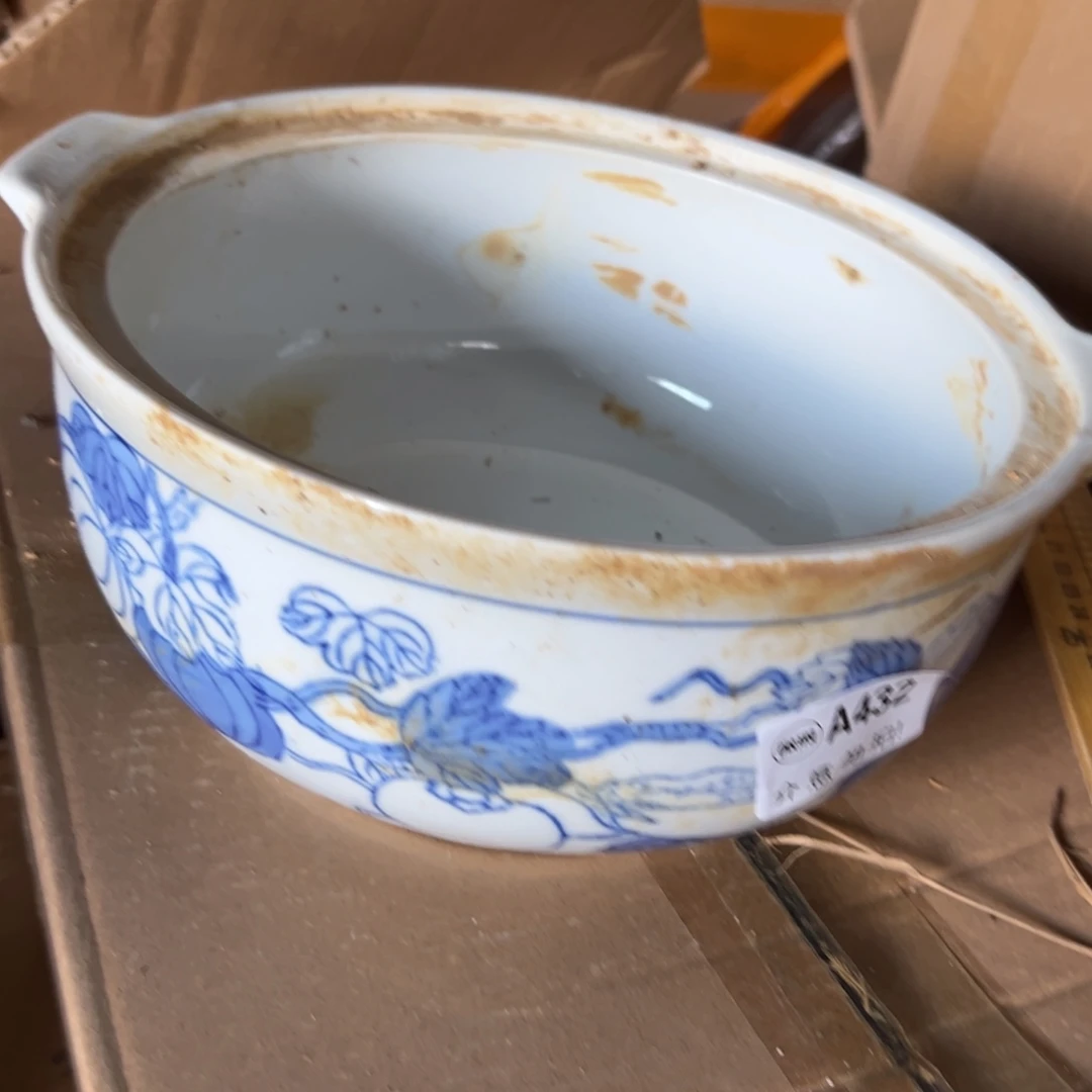 微瑕青花瓷器值得厚爱