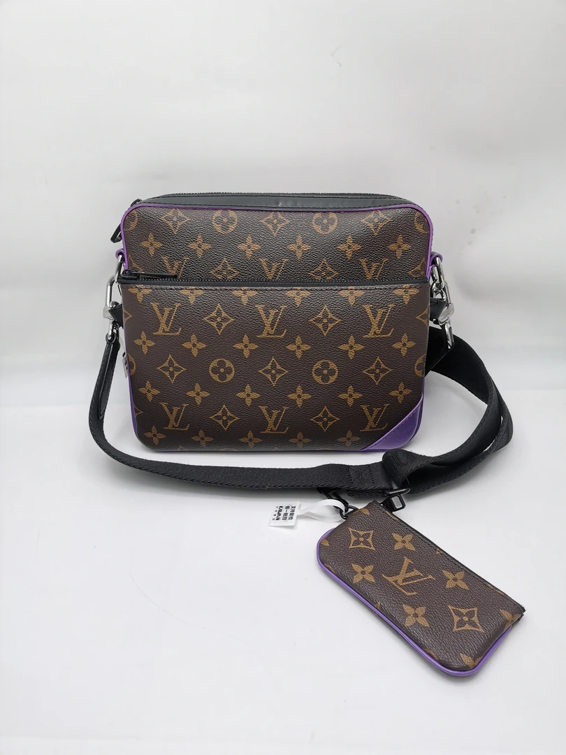 99新 LouisVuitton/路易威登 98新 17569 LV棕老花三合一斜挎包