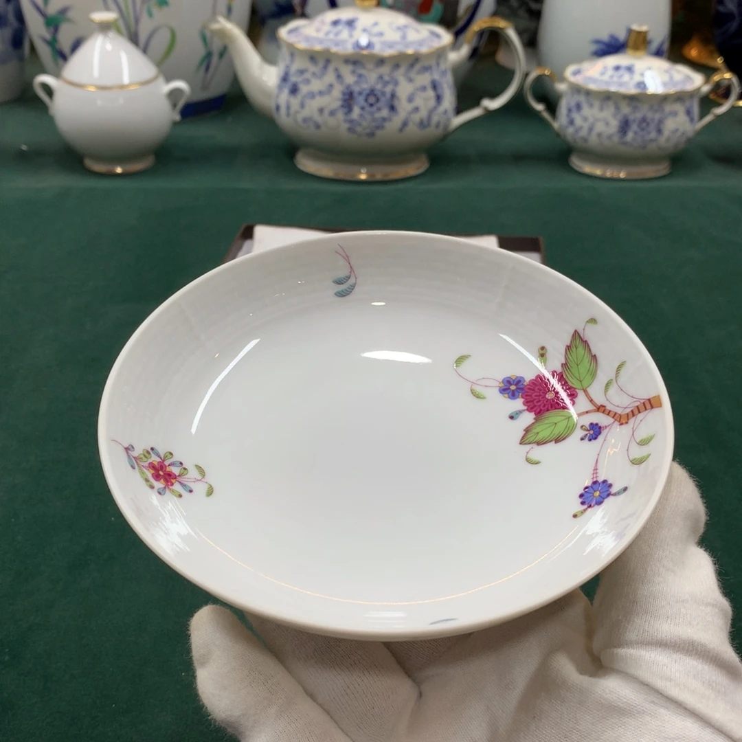 摆件全是大漂亮瓷器啊美美哒