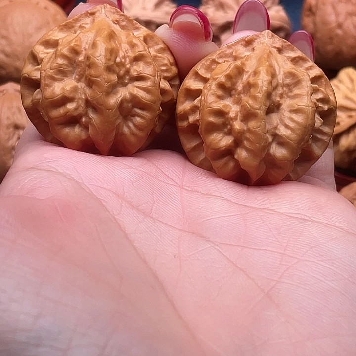 （***）把件文玩核桃精品手捻