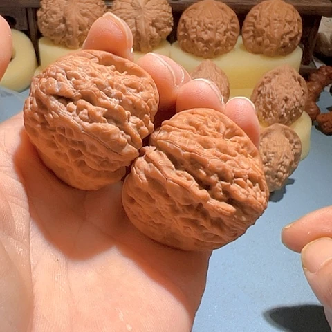 文玩核桃把件李****7平谷凹底39