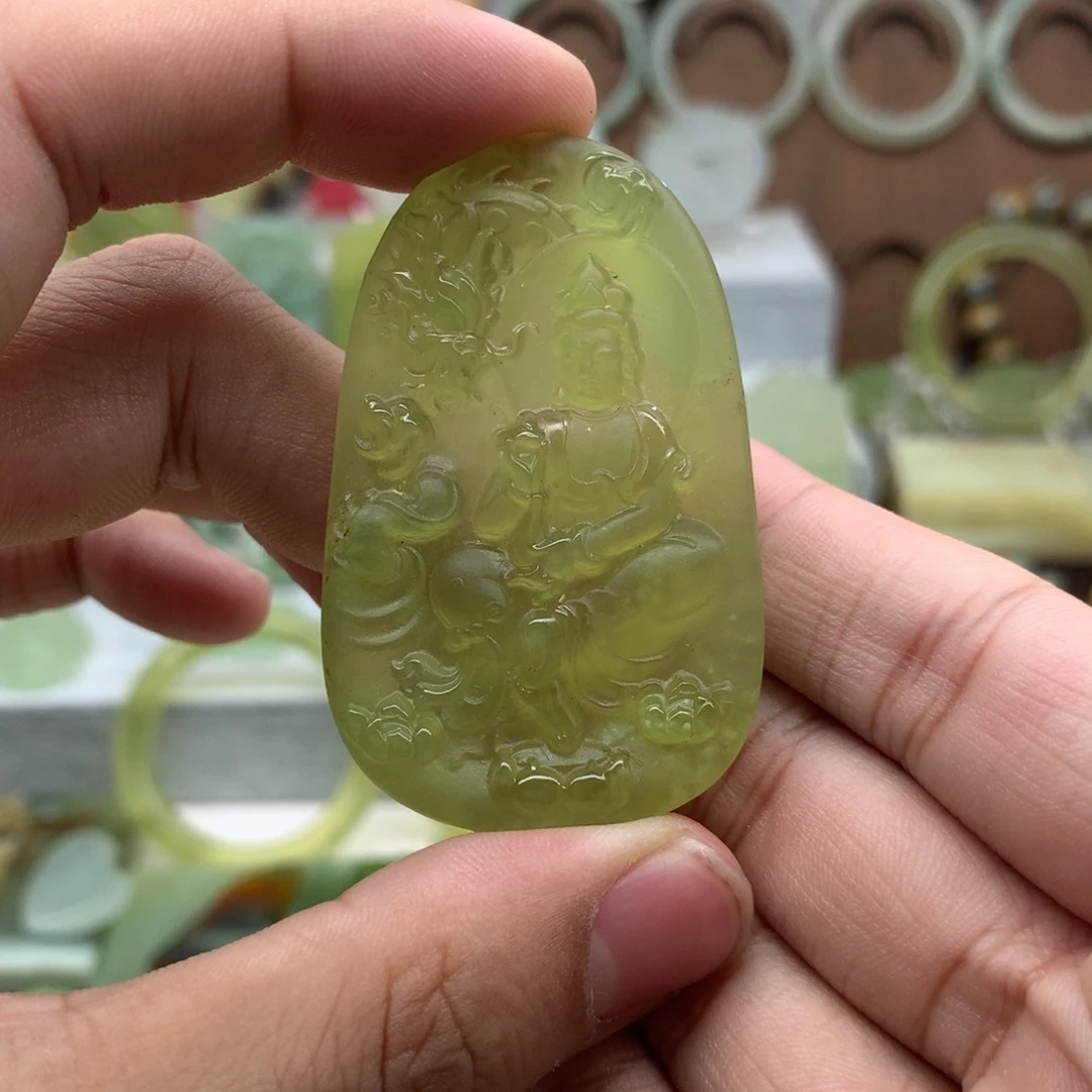 岫玉未镶嵌吊坠(不含链)精美岫玉观音挂坠（微瑕）