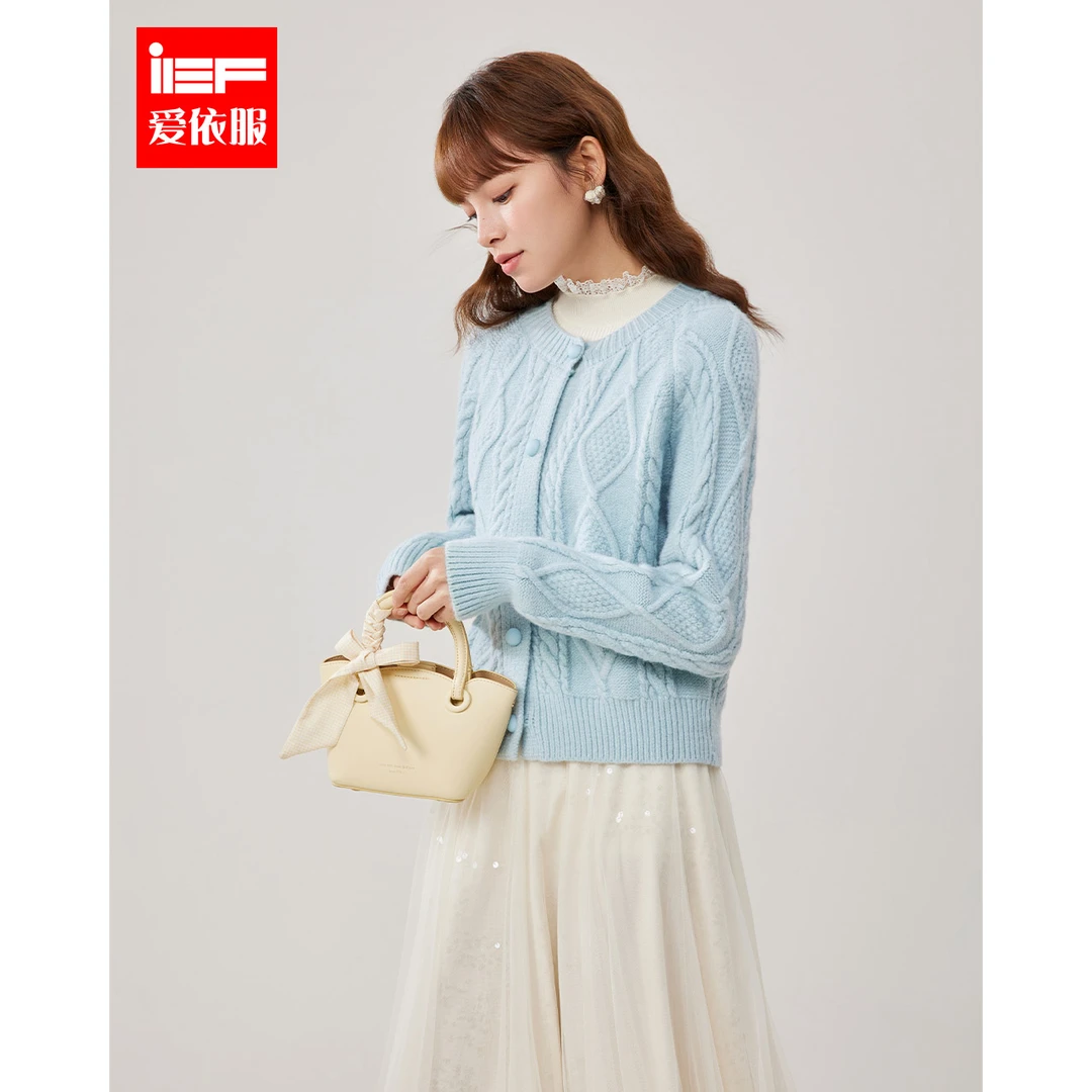 【商场同款新品】IEF/爱依服2025冬季新款氛围感显瘦百搭毛织外套