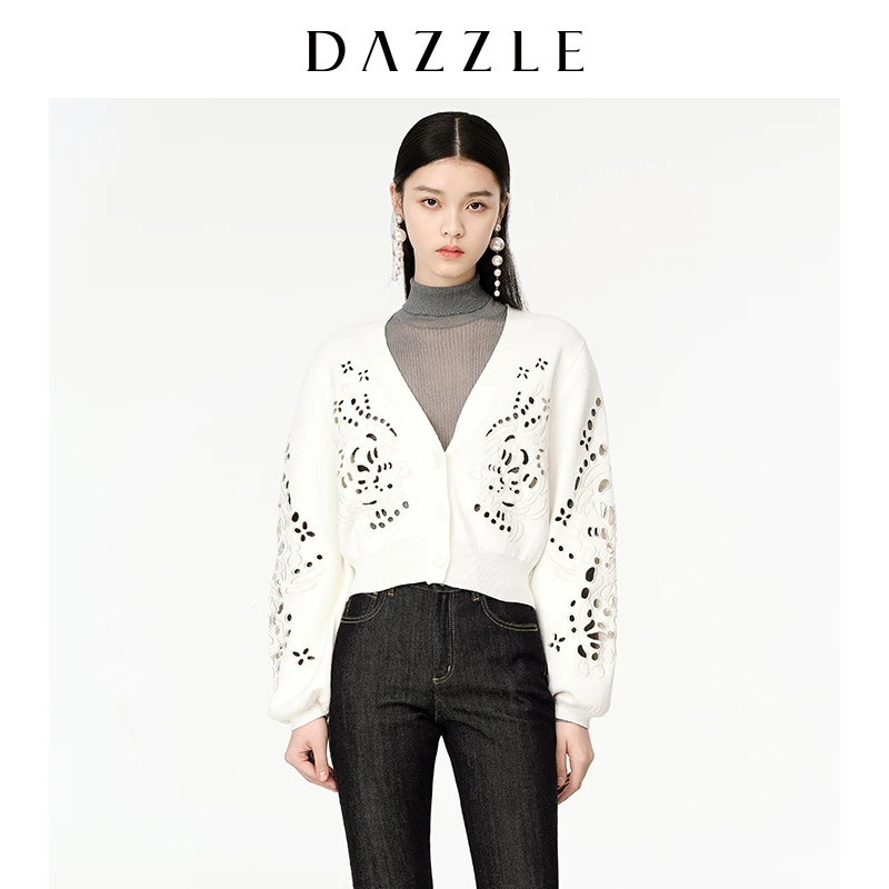 【MD】【反季专享】DAZZLE地素春镂空刺绣白色针织开衫外套女2E1E528