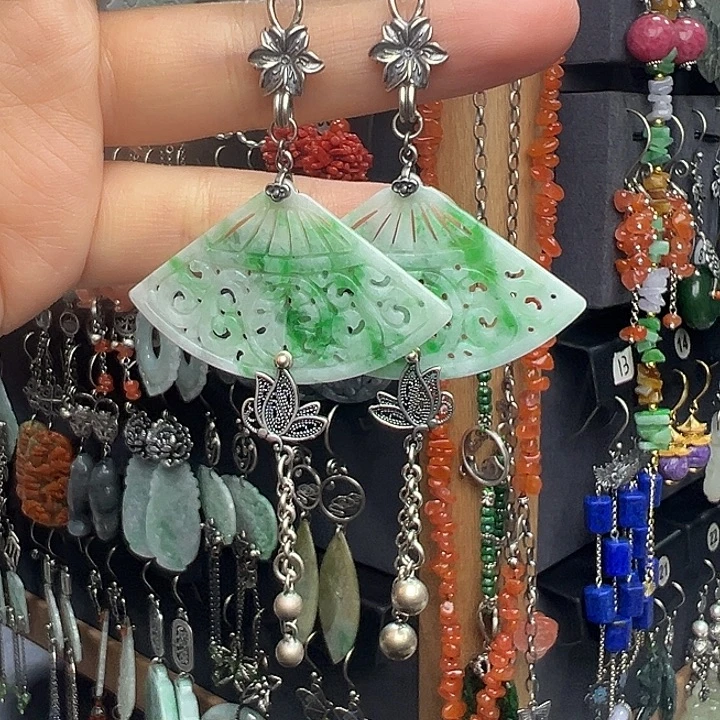 程***护翡翠银S925镶嵌耳饰