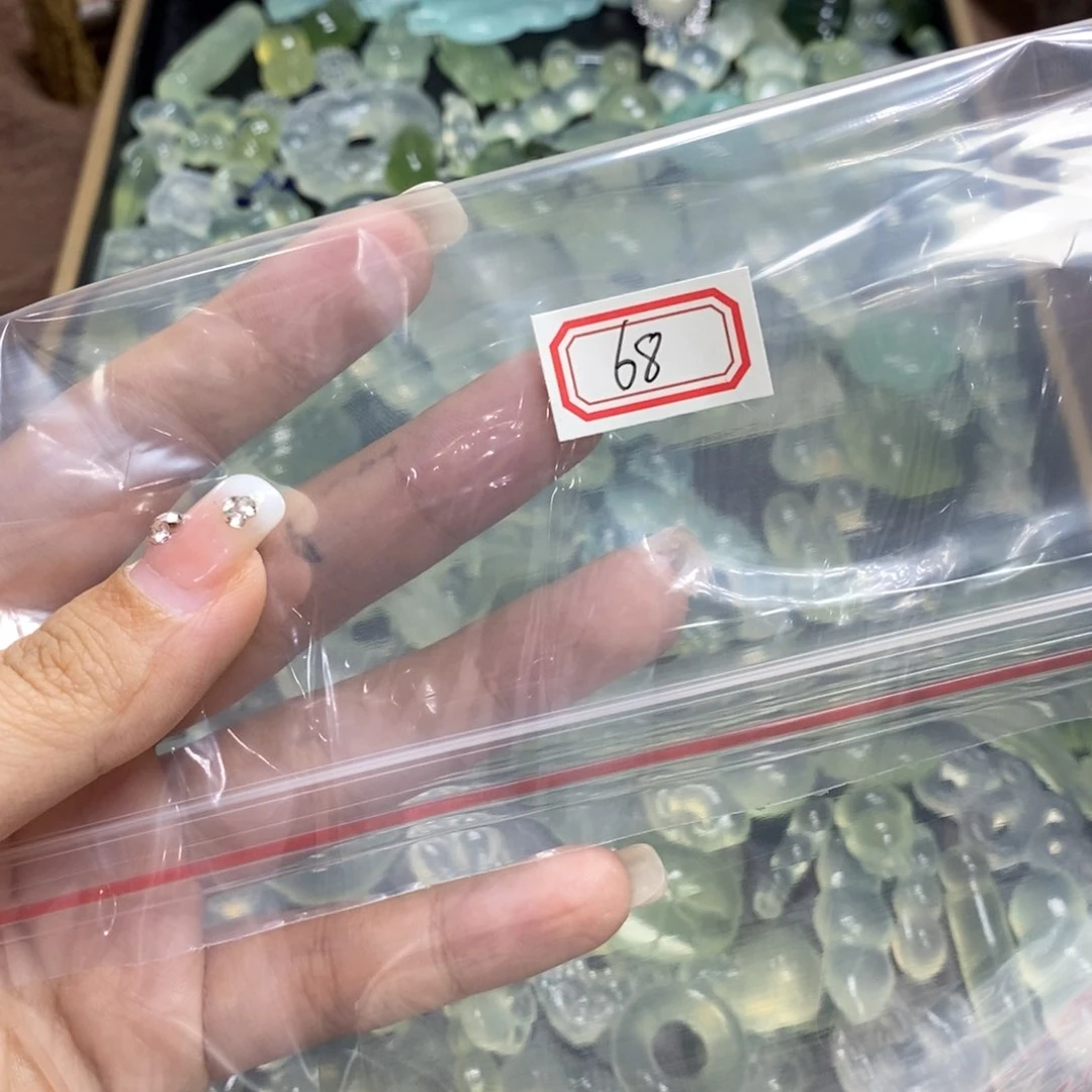 岫玉颈饰未镶嵌奶*