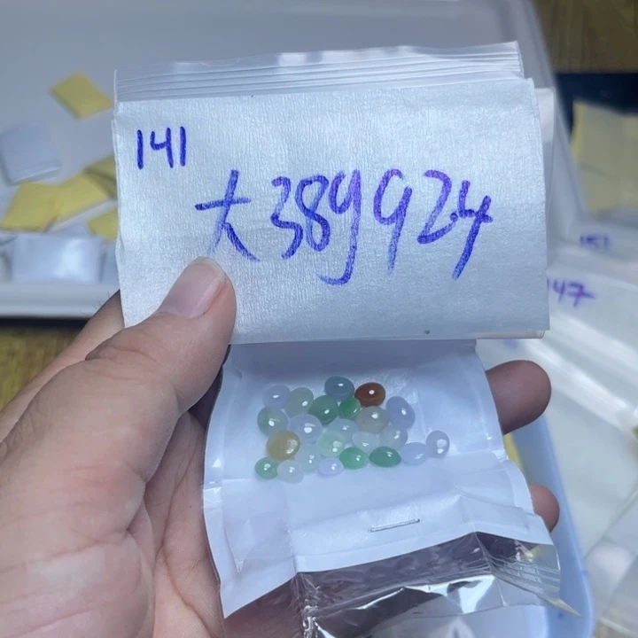 大***仙未镶嵌定制翡翠不退