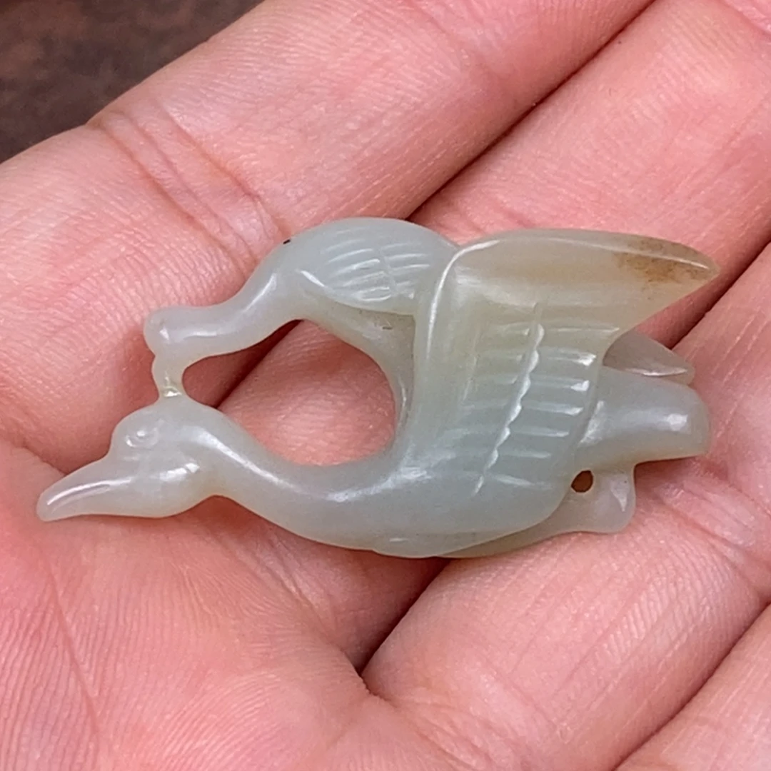 海***青非常精美的脖挂件