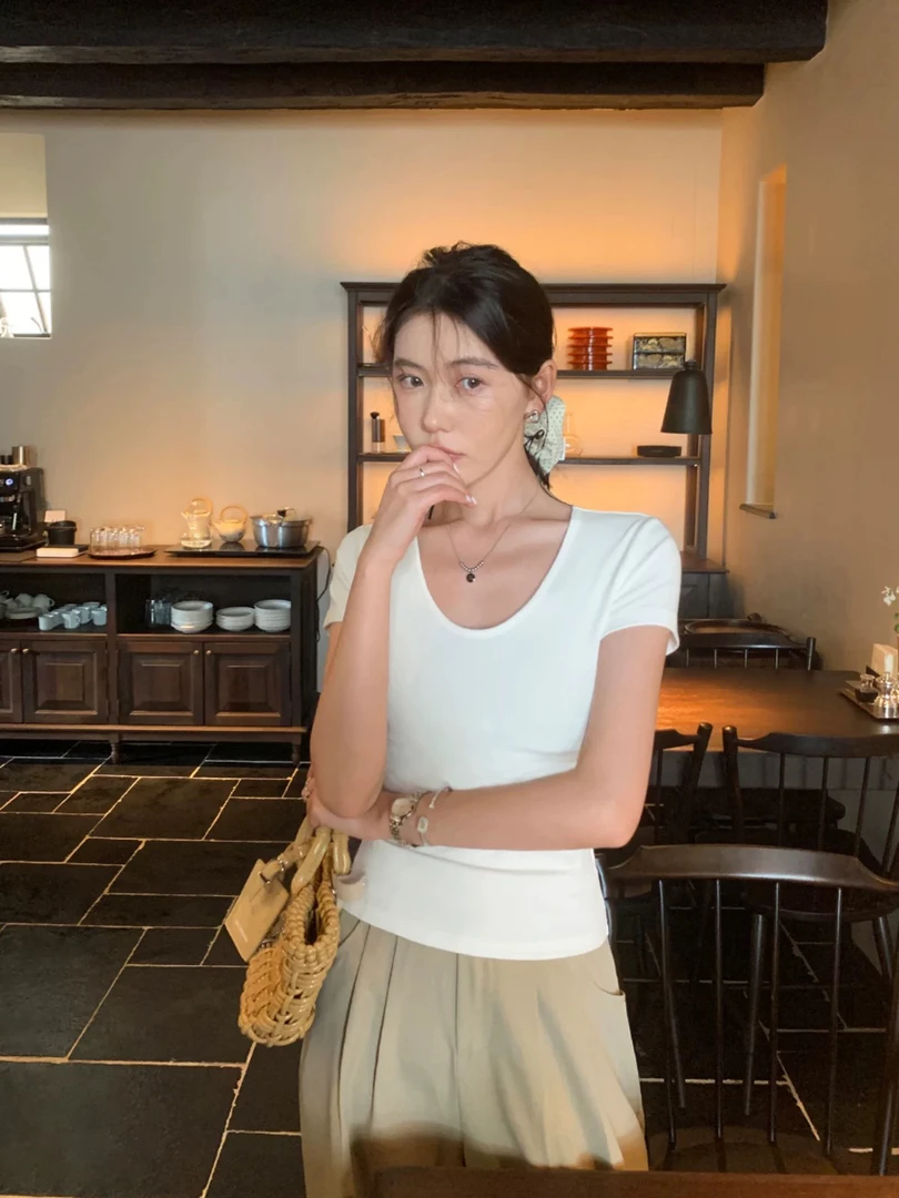 夏上新～【NEW】敲显瘦！正肩U领修身t