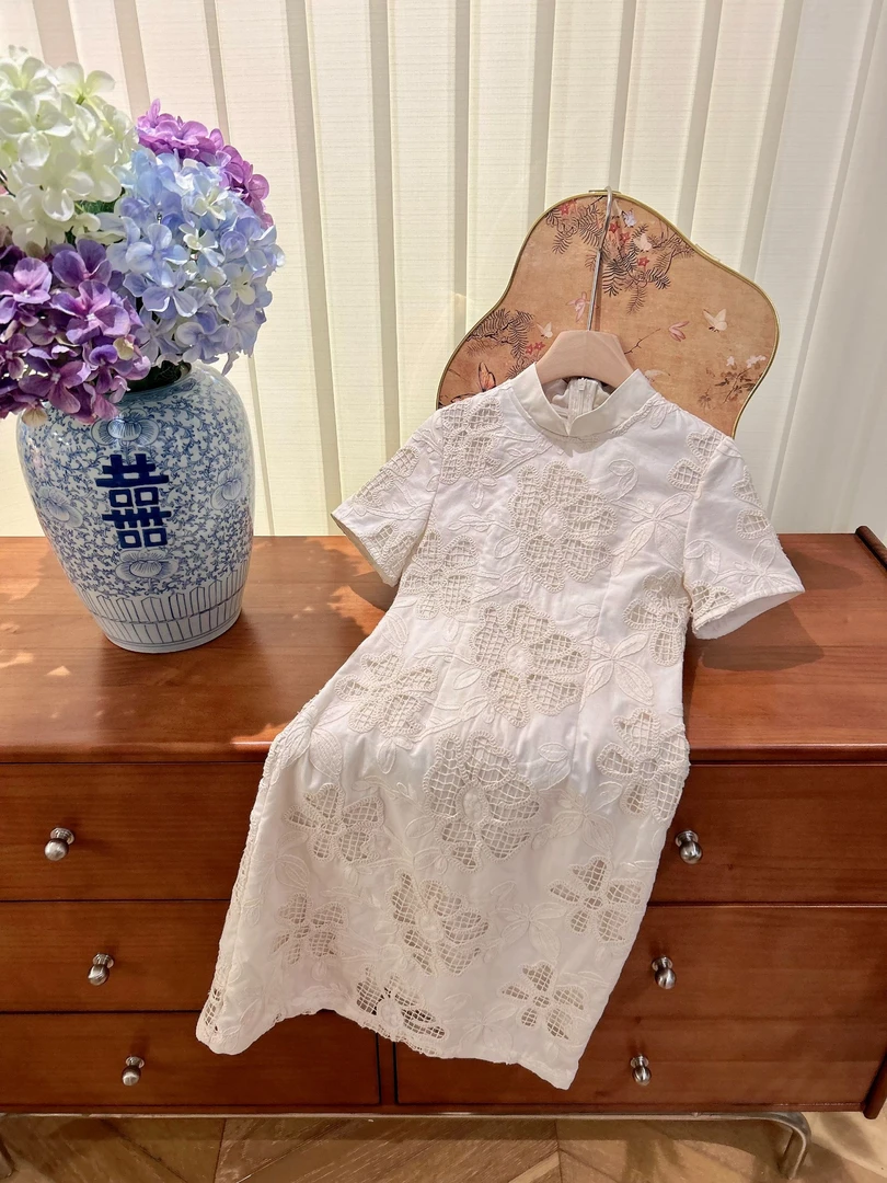CCM2025春夏新款新中式国风蕾丝提花连衣裙女童收腰显瘦旗袍长裙