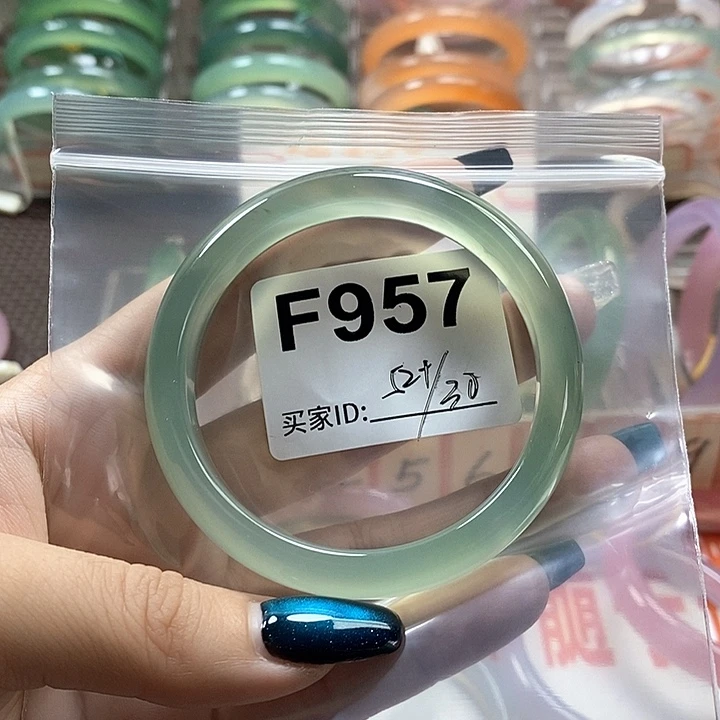 ****手镯玛瑙/玉髓未镶嵌