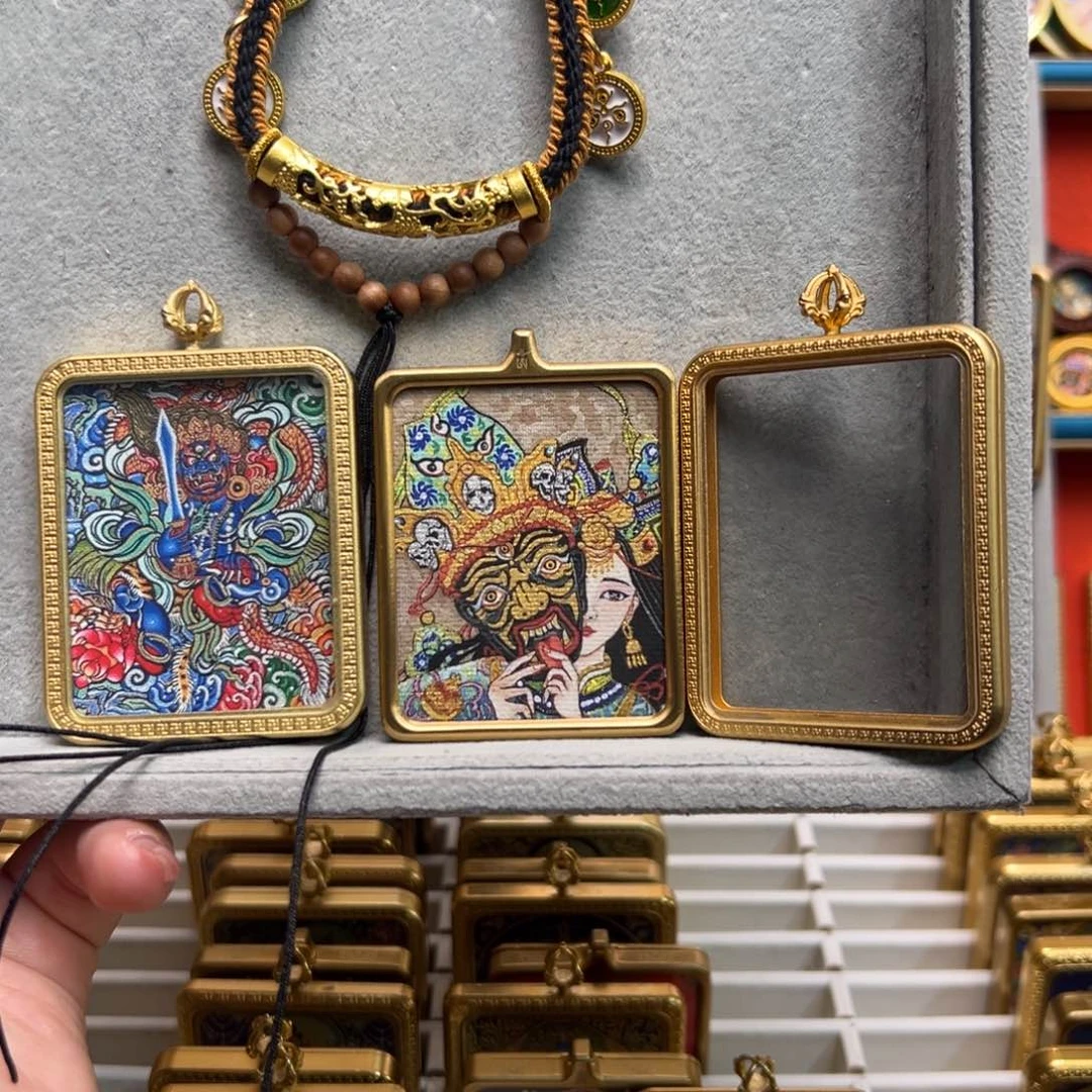 吊坠有**.双面不动➕前世今生