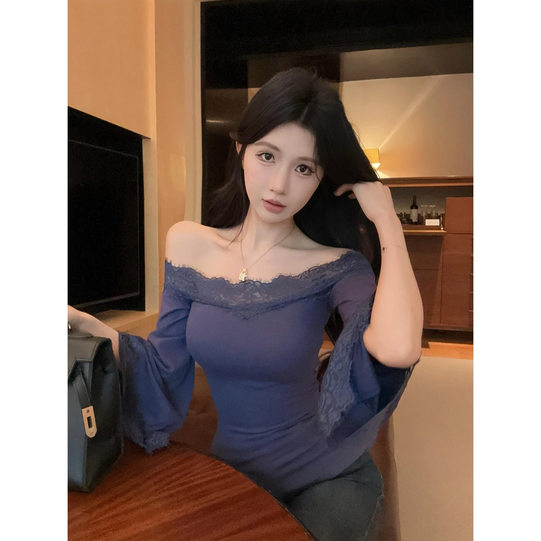 喇叭袖蓝色长袖t恤女秋季纯欲辣妹一字肩上衣绝美蕾丝打底衫内搭
