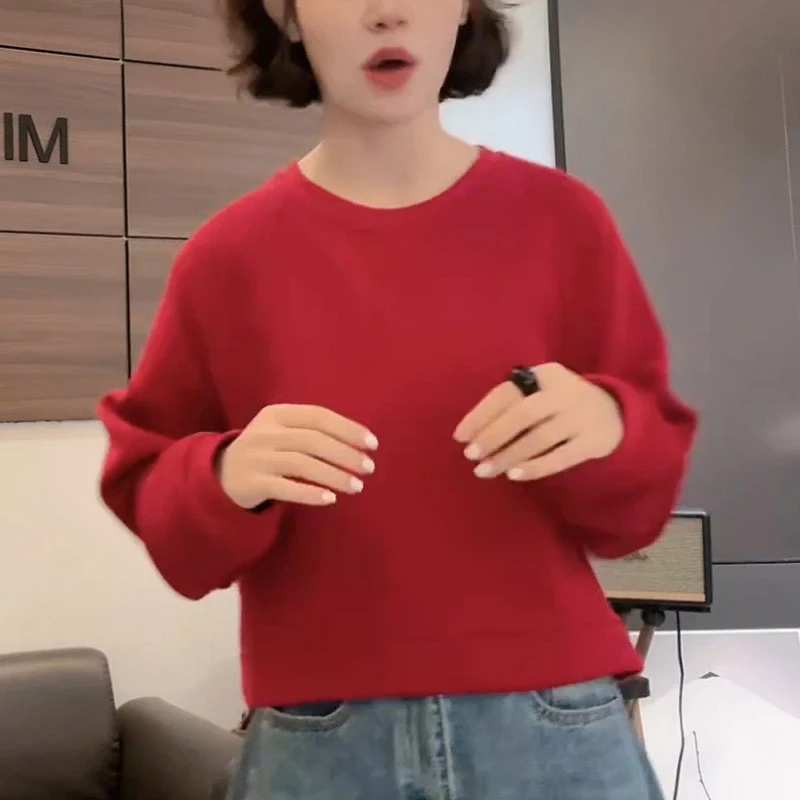 大码女装时尚洋气百搭纯色圆领卫衣秋冬新款宽松遮肚百搭长袖上衣