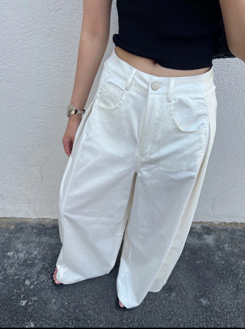 “招牌裤”简约褶边设计收胯阔天丝腿裤