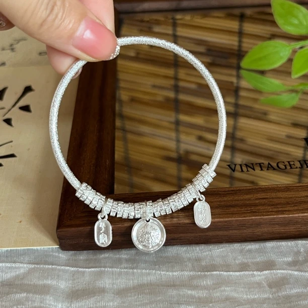 足银手镯 足银999盘缠银手镯女实心闭口黄财神吊坠平安喜乐