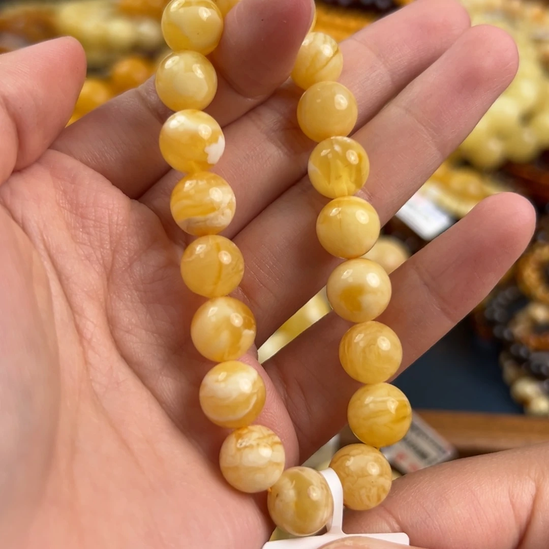 未镶嵌琥珀珠宝奇石