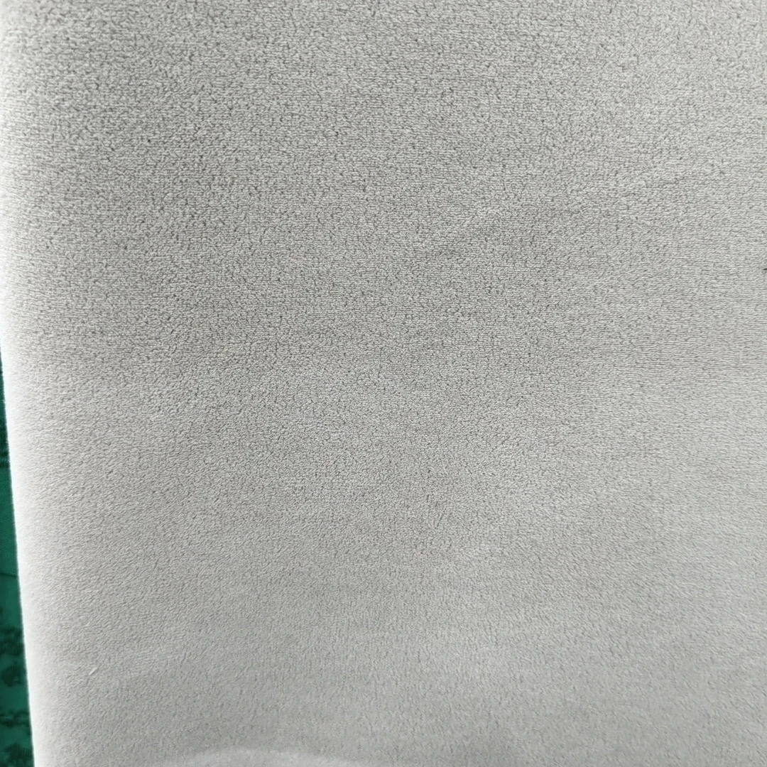 白色  丝肽羊绒布料活动价