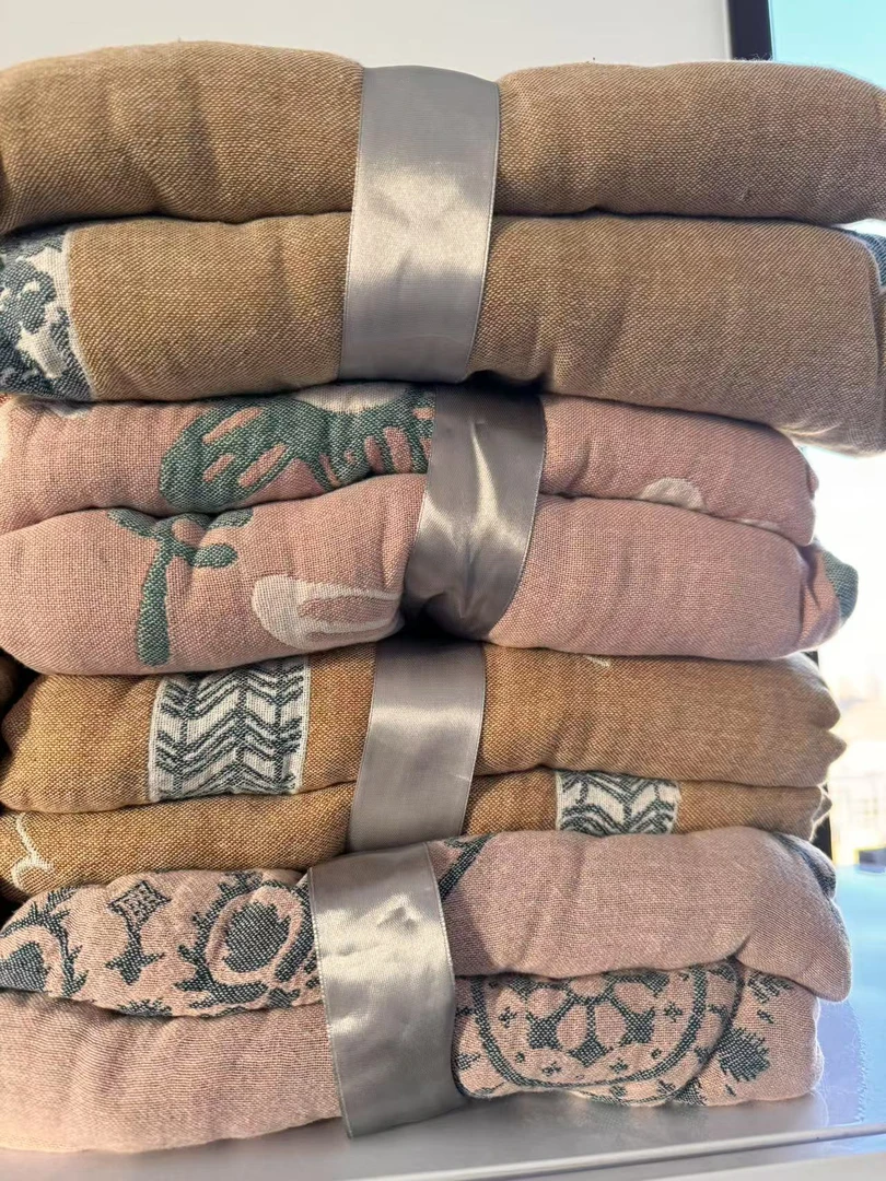 专享【孤品盖毯】清仓盖毯淡色系 200*230cm不挑花色盖毯