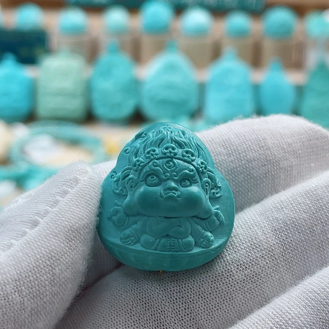 未镶嵌绿松石珠宝奇石